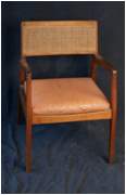 Preview of: 
Studio Furniture014.jpg
399 x 600
(33,071 bytes)